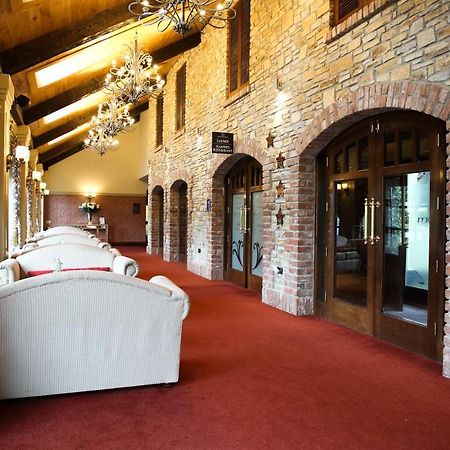 Mulroy Woods Hotel Milford Exterior photo
