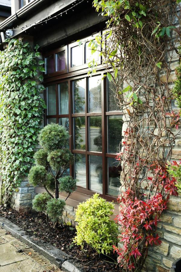Mulroy Woods Hotel Milford Exterior photo